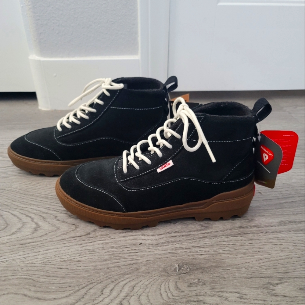 Vans Women's Black and Brown High-Top Sneakers